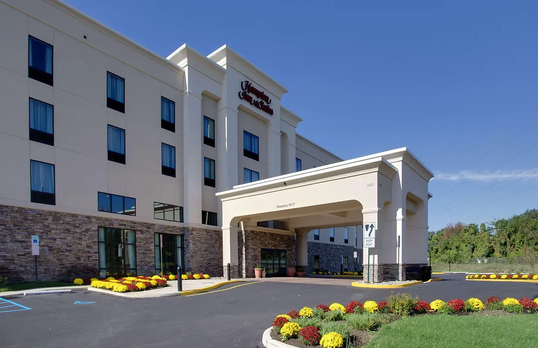 Hampton Inn & Suites Philadelphia/Bensalem-1